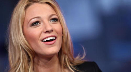Blake Lively goes for comfort on red carpet