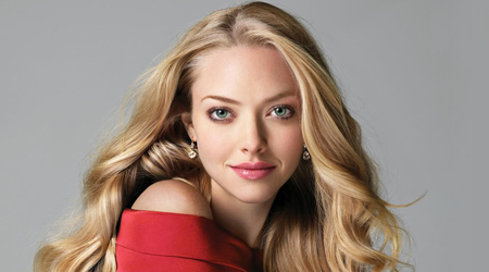 Curious case of Amanda Seyfried; follows tweets about herself