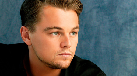 Leonardo Dicaprio eyeing surfer art