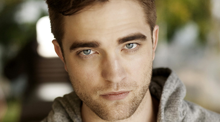 Pattinson steps out with a mystery blonde