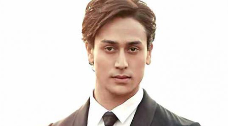 Post Heropanti success, Tiger to visit Babulnath temple