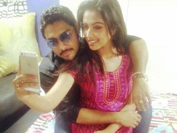 Amala Pauls brother Abhijith to follow her footsteps