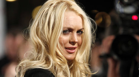 Lindsay Lohan to shift to London