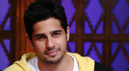 Sidharth Malhotra TV debut   to host show on Bollywood villains