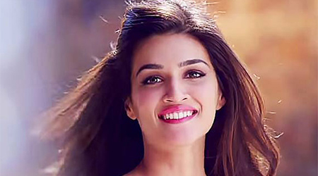 Kriti Sanon seeks balance between South industry, Bollywood