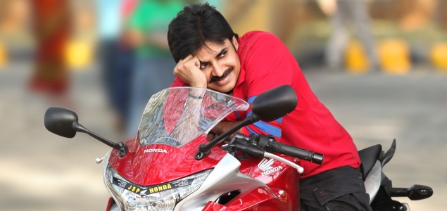 Pawan Kalyans Bike in Gopala Gopala