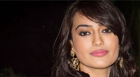 Time for action! Akshay gives tips to Surbhi Jyoti