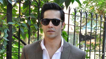 Varun Dhawan to throw bachelor party