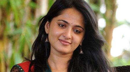 Anushka joins Lingaa team