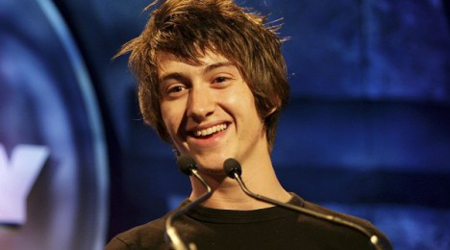 Im in no hurry for new album: Alex Turner