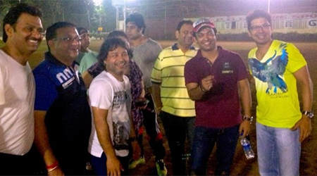 Singer, actors play friendly cricket match