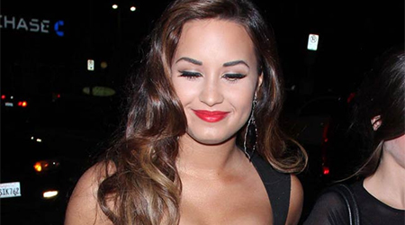 Demi Lovato remembers her late father