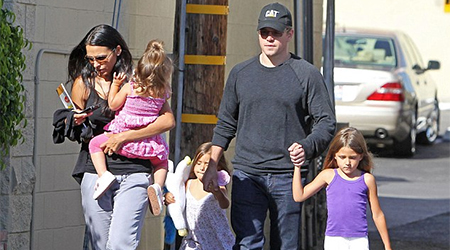 Matt Damon   a hands on dad