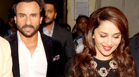 Saif flatters Madhuri by reciting poem