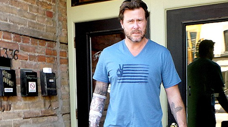 Dean McDermott flaunts wedding vow tattoo