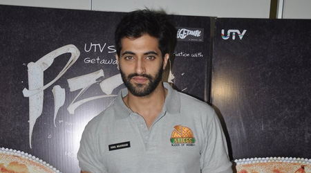 Pizza not entirely horror film: Akshay Oberoi