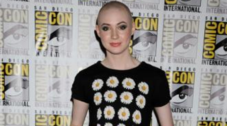 Karen Gillan shaves head, wins praises