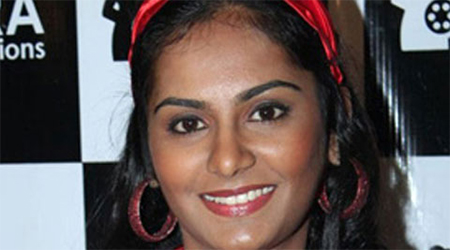 Happy being actress than heroine: Lakshmi Priyaa