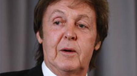 Paul McCartney resumes his Out there tour