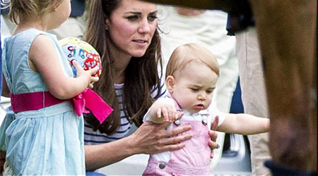 Prince George starts taking baby steps