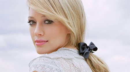 Leaked single not affecting Hilary Duff