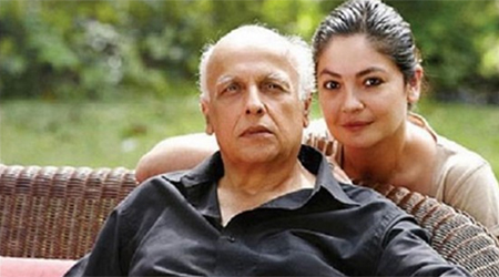 Mahesh, Pooja Bhatt moved by Daddy play