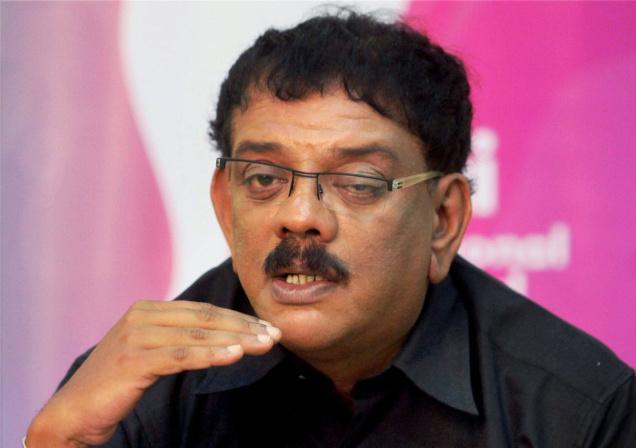 Priyadarshan resigned the post of Film Academy Chairman