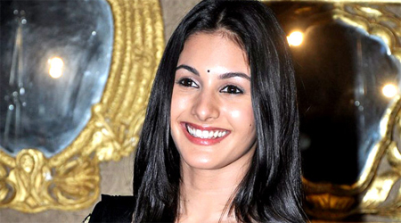 Romance in Mr. X is dark: Amyra Dastur