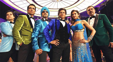 SRK launches HNY trailer, says its about biggest heist