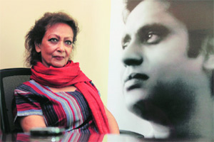Chitra Singh wants Bharat Ratna for late Jagjit Singh