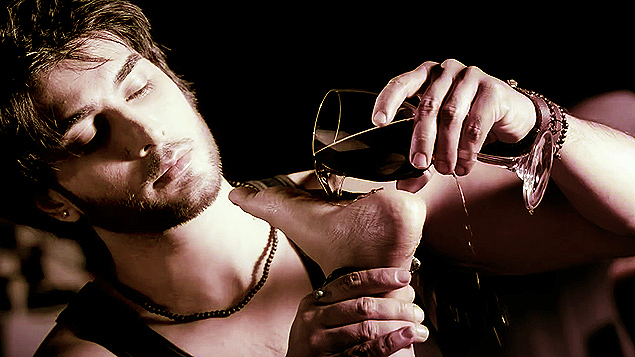 Pakistani actor Imran says he cant cross the line in bold scenes