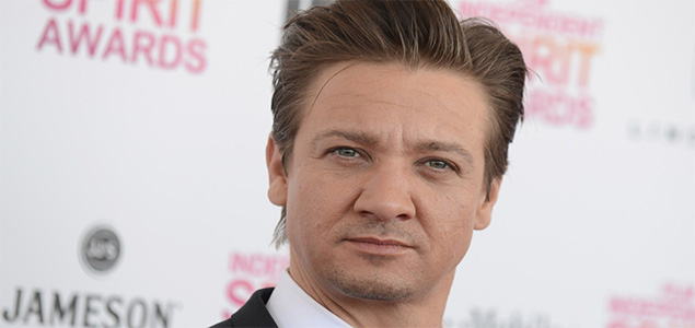 Jeremy Renner is now a married man