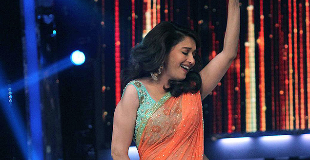 Madhuri practicing hard for the grand finale of Jhalak Dikhhla Jaa