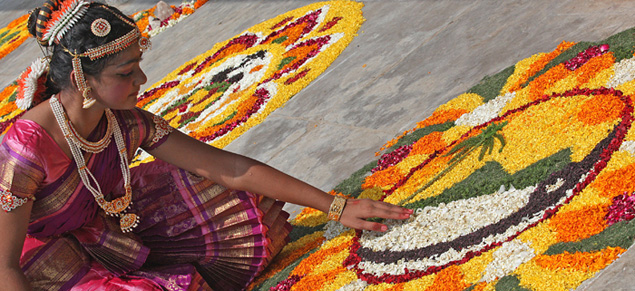 Happy Onam, chants Bollywood