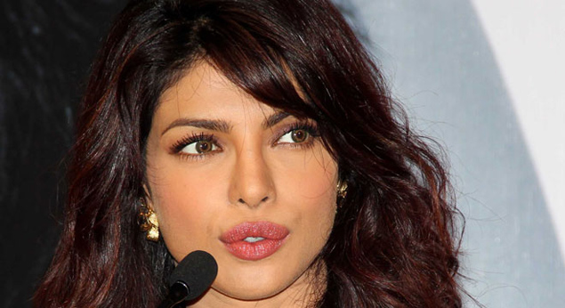 Dont put Rs.100 crore pressure on Mary Kom, requests Priyanka