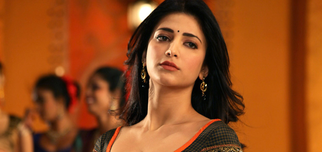Shruti Haasan as special guest at Ilayaraja concert