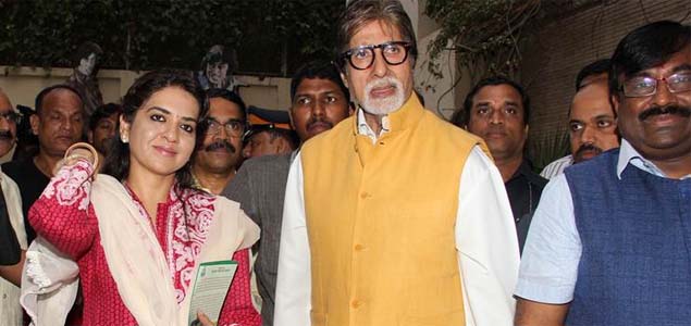 Big B flags off biker rally to promote Tiger conservation