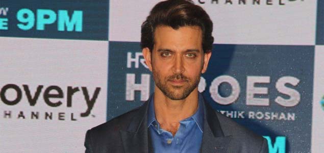 No competition with Aamirs, Big Bs shows: Hrithik