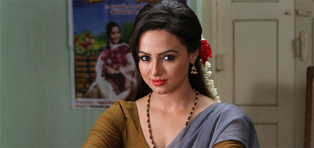 Turning comedian big jump in my career: Sana Khan