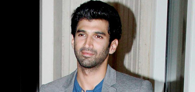 Aditya Roy Kapur sports three looks in Fitoor