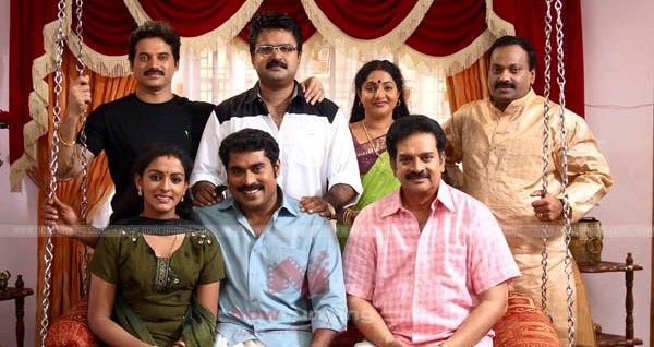 Anoop Menon and Suraj Venjarammoodu in Female Unnikrishnan