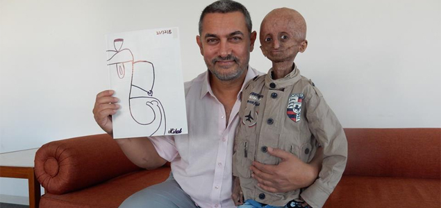 Aamir Khan meets fan with progeria, leaves him optimistic
