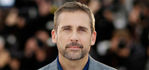 Steve Carell loves holiday lights