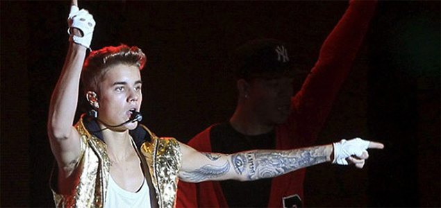Graffiti promoting Biebers album criticised