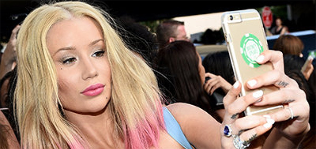 Did Iggy Azalea get cosmetic surgery?