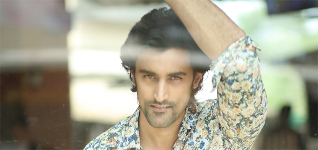 Kunal Kapoor to stage play in US, Pakistan