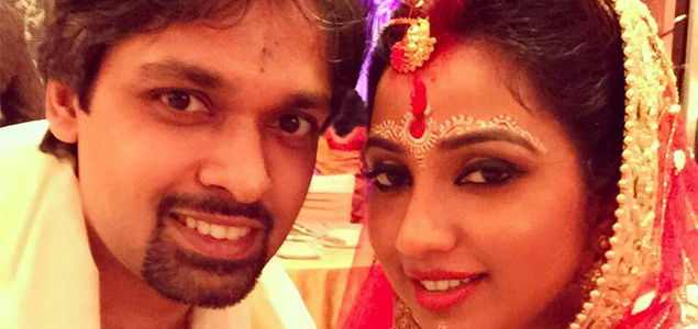 Shreya Ghosal gets married