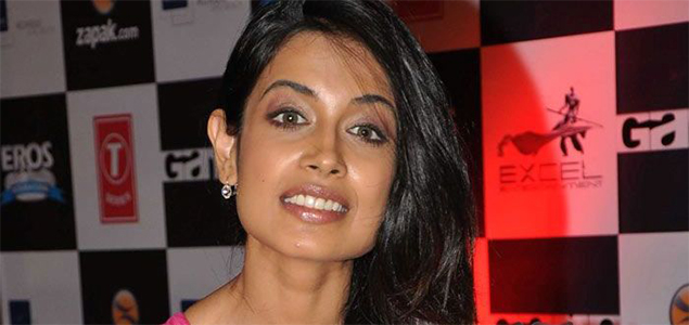 Sarah Jane Dias to release her first single a day before Valentine's Day