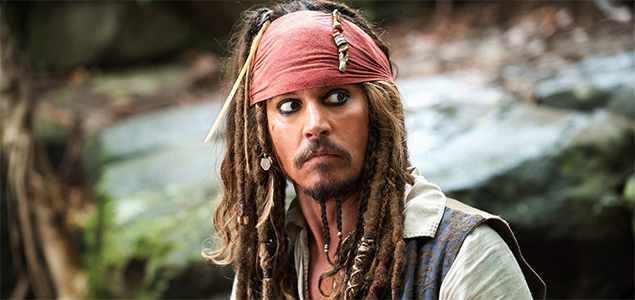 Johnny Depp injures his hand filming Pirates of the Caribben 5, requires surgery