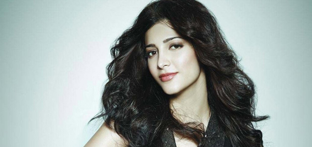 Puli team appreciates Shruti Haasan